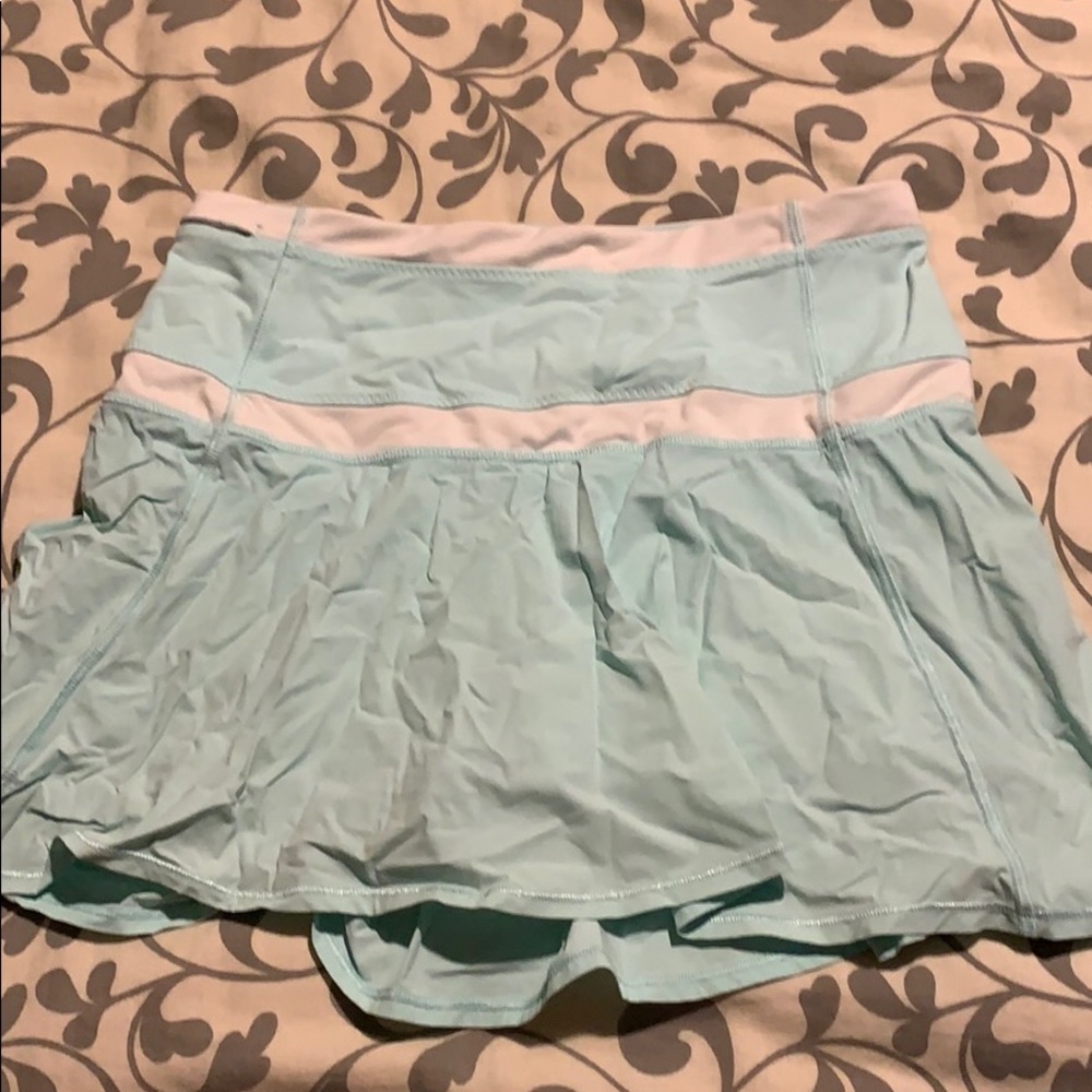 Lululemon tennis skirt size 6